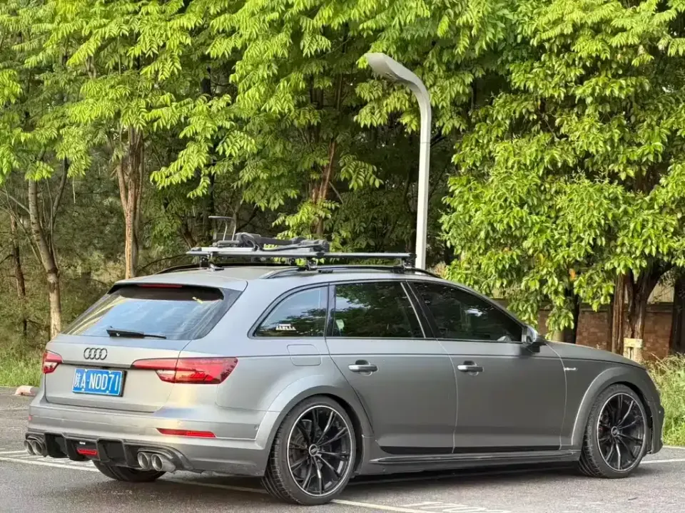 Audi A4 (Import)
