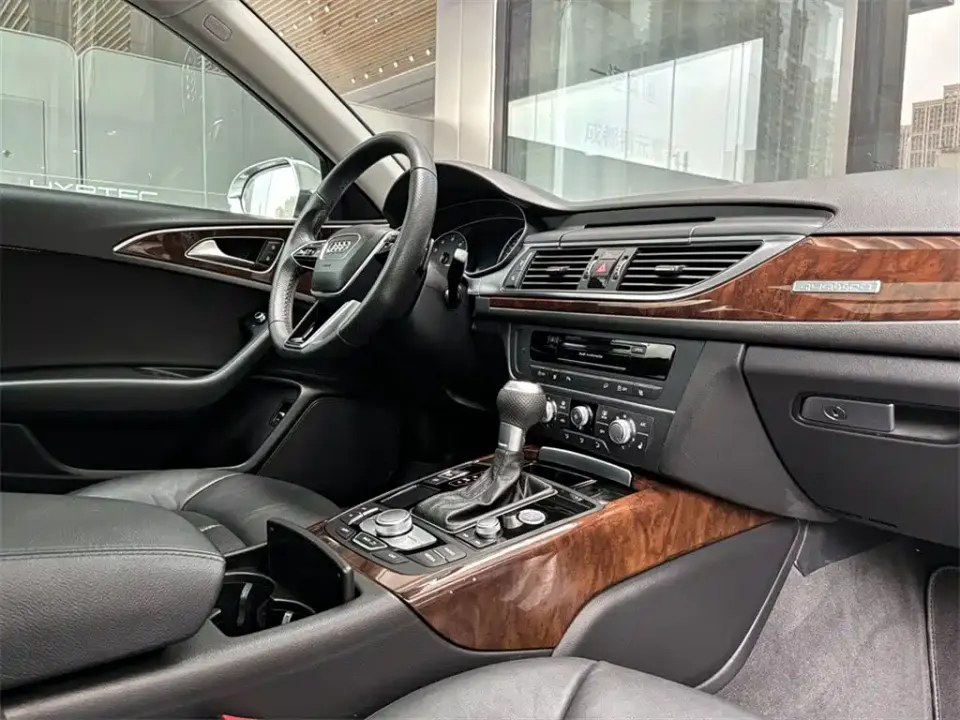Audi A6 (Import)