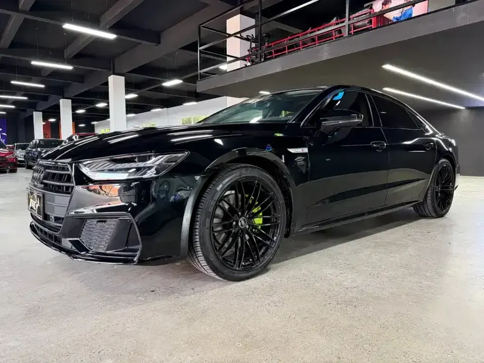 Audi A7L