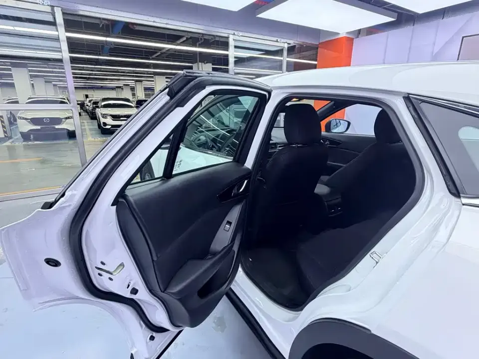 Mazda CX-4