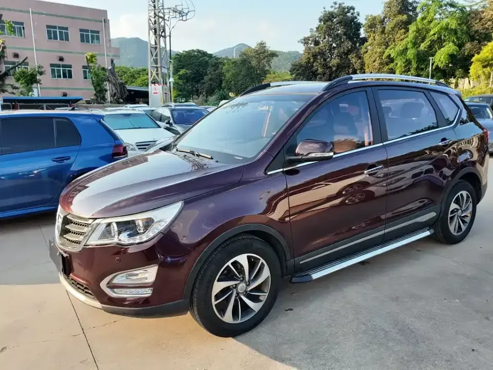 Baojun 560