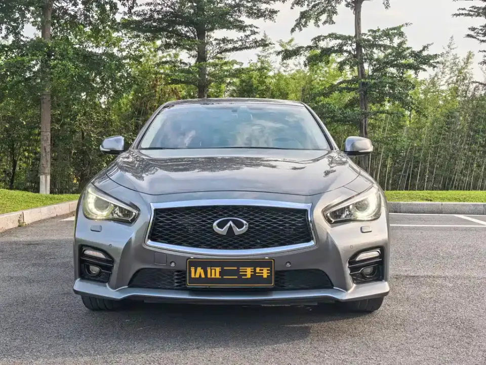 Infiniti Q50L