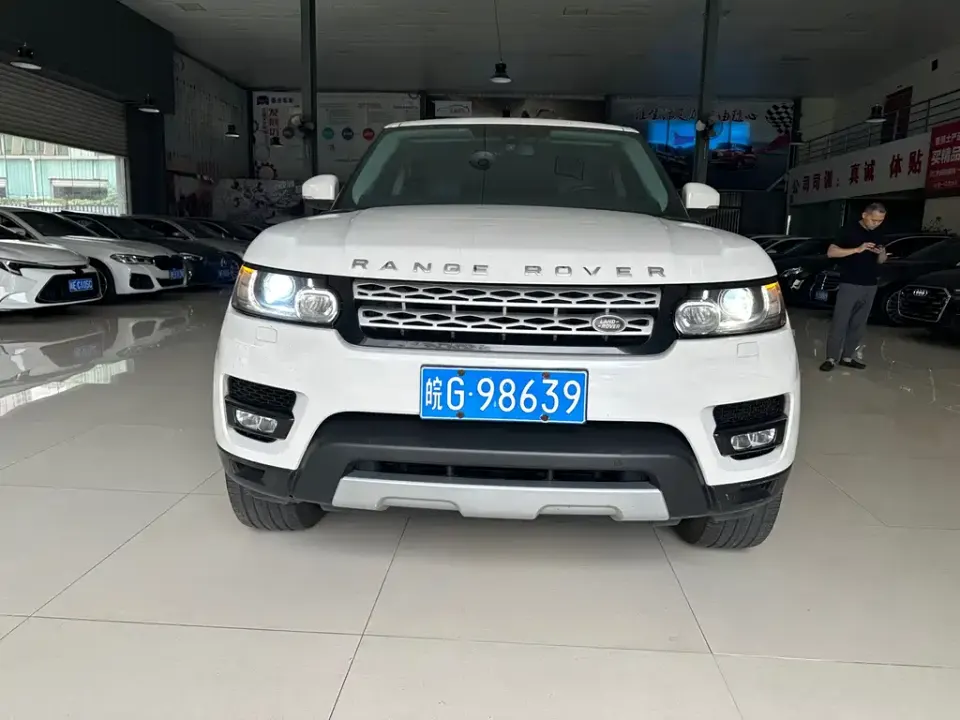 Land Rover Sport
