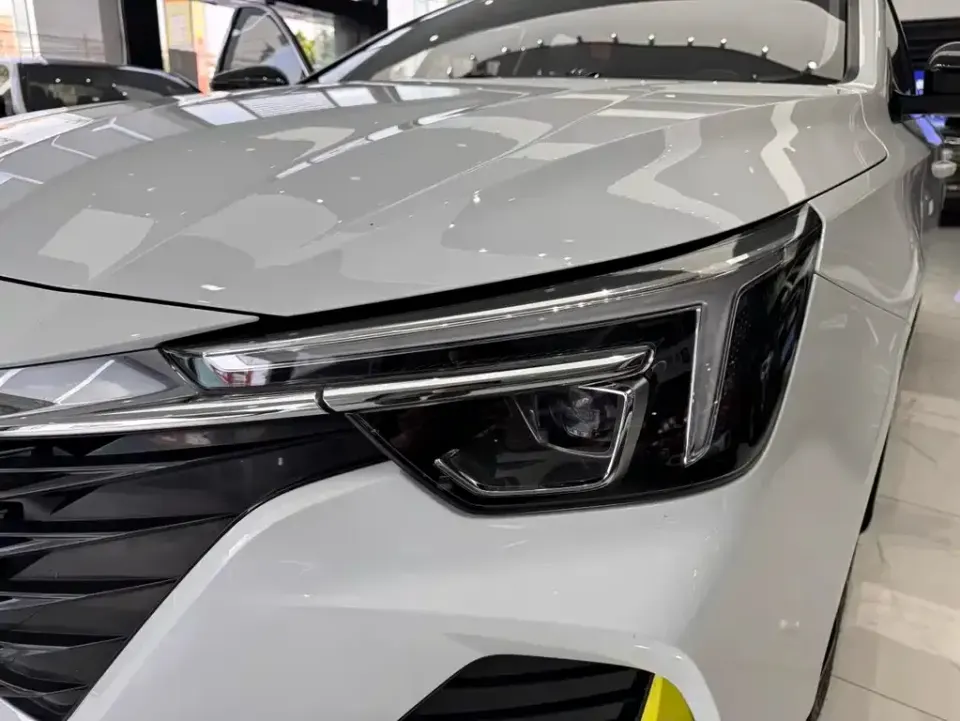 Roewe i6 Max