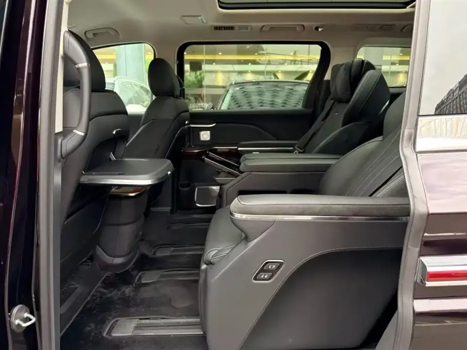 Hongqi Hongqi HQ9 PHEV