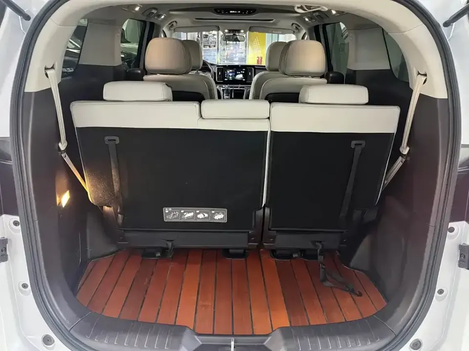 GAC Trumpchi M8