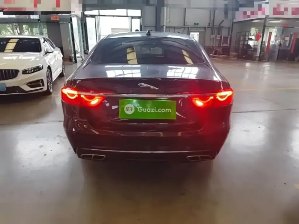 Jaguar XFL