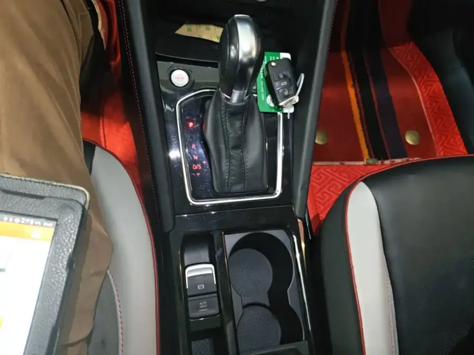 Jetta VS7