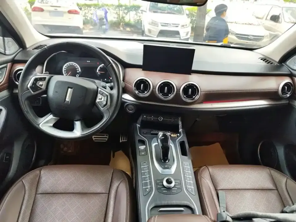 WEY Wey VV6