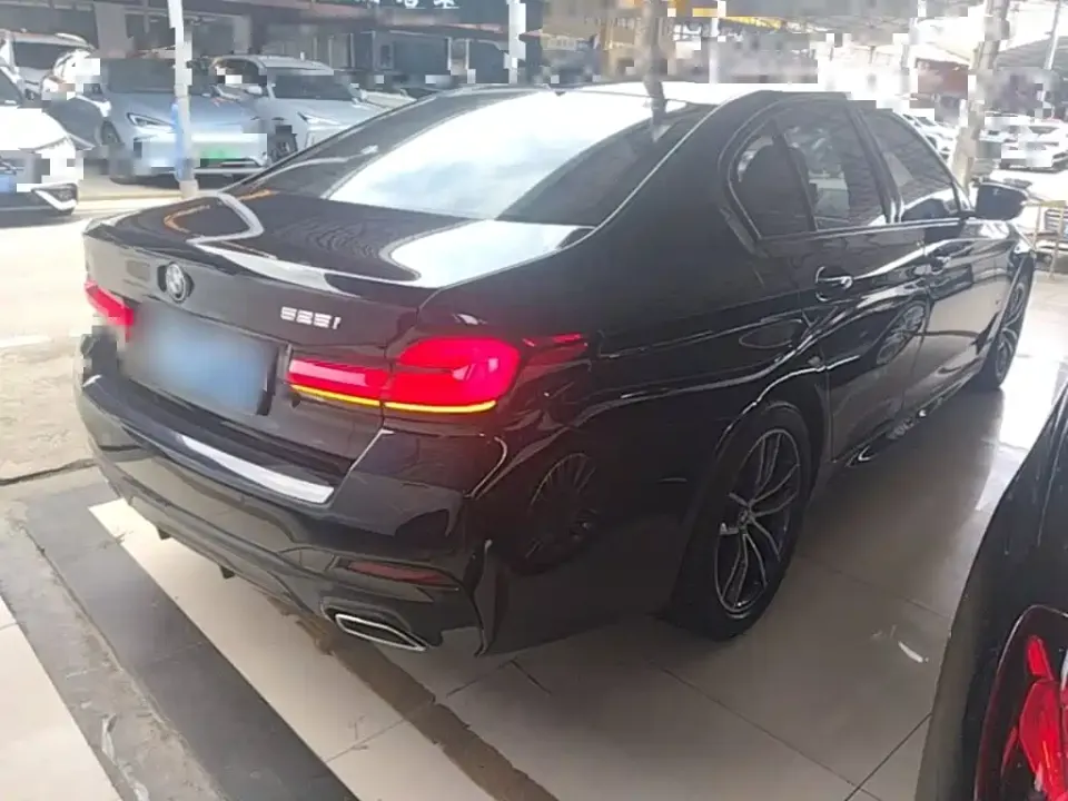 BMW 5 Series (Import)