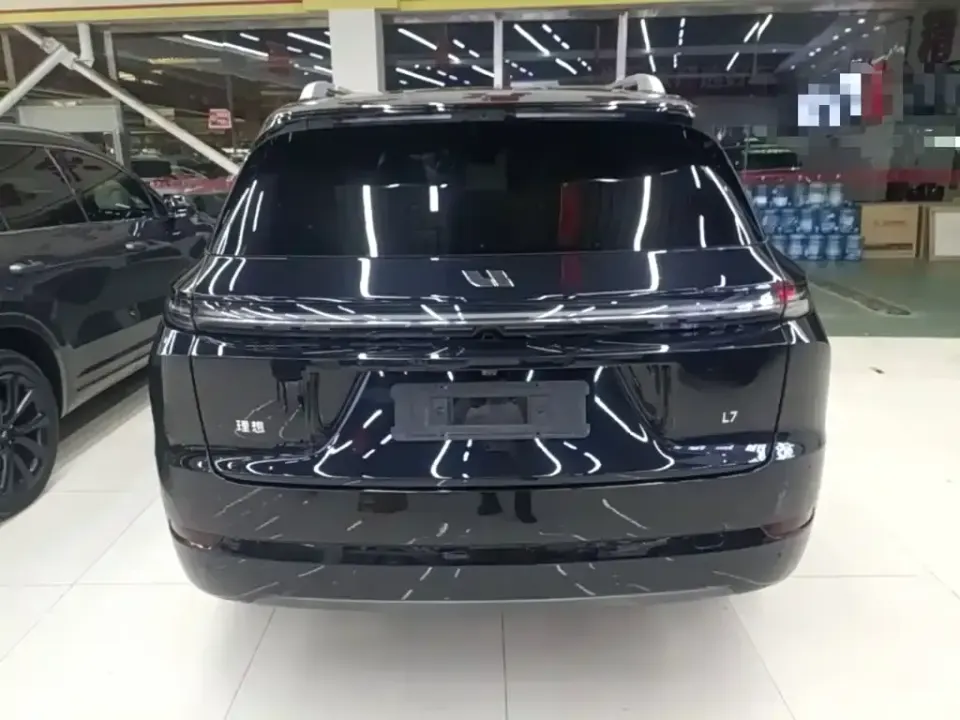 Li Li L7