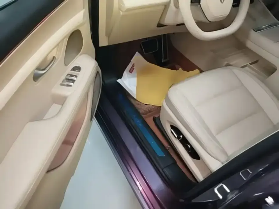 AITO AITO M5