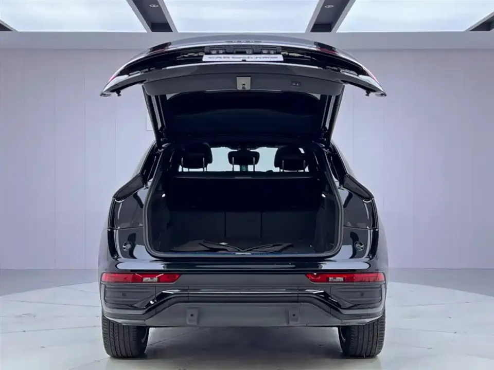 Audi Q5L Sportback