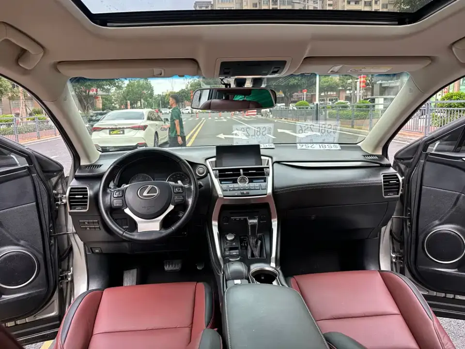 Lexus NX