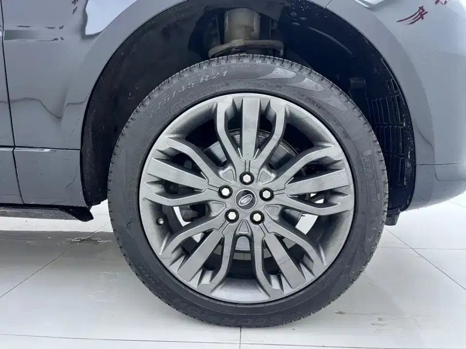 Land Rover Sport