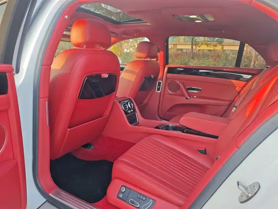 Bentley Flying Spur