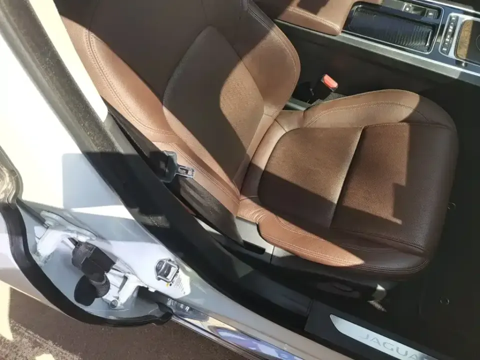 Jaguar XFL