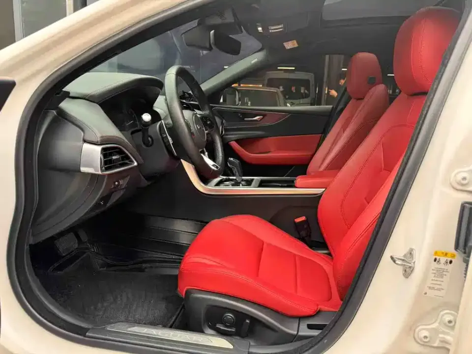 Jaguar XEL