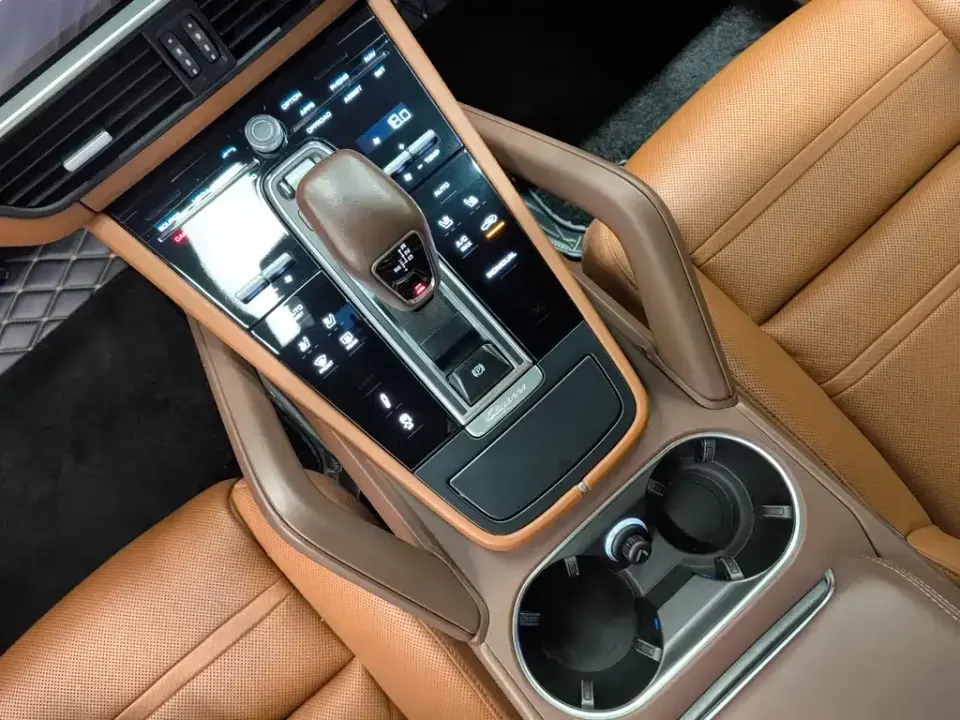 Porsche Cayenne Hybrid