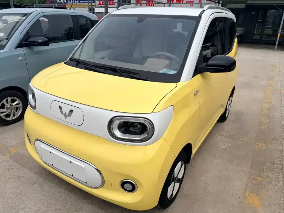 Wuling MINIEV