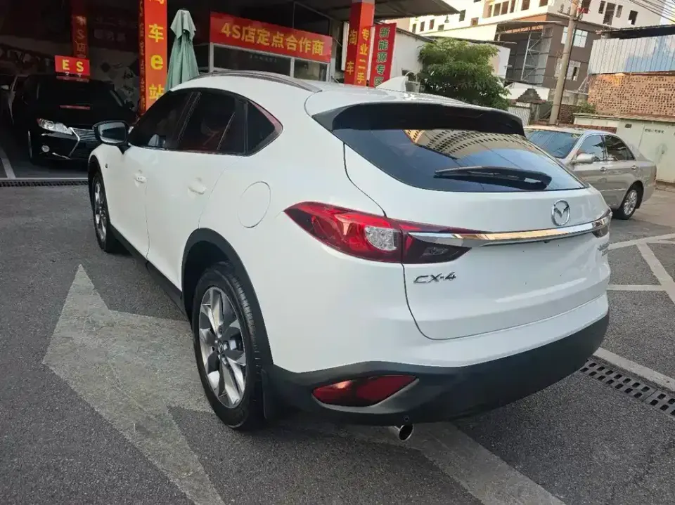 Mazda CX-4