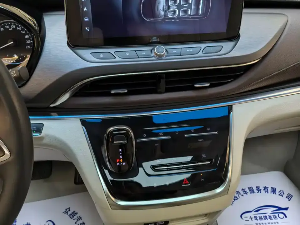 Buick GL8