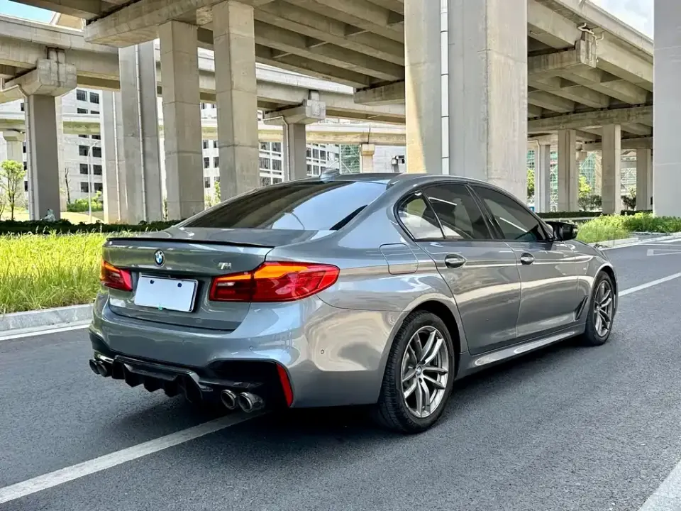 BMW 5 Series (Import)