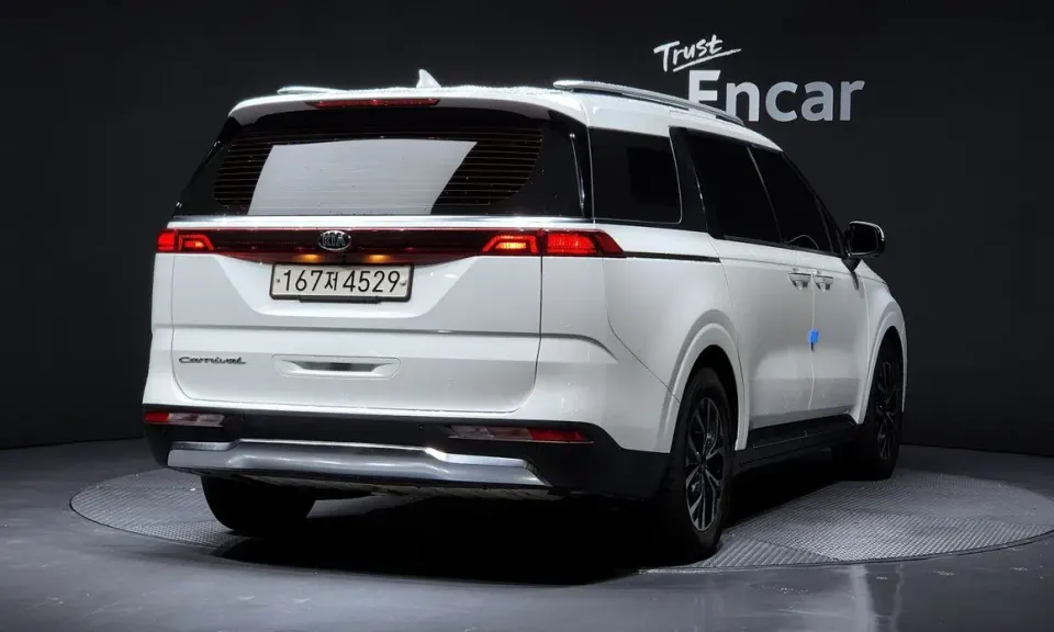 Kia Canival