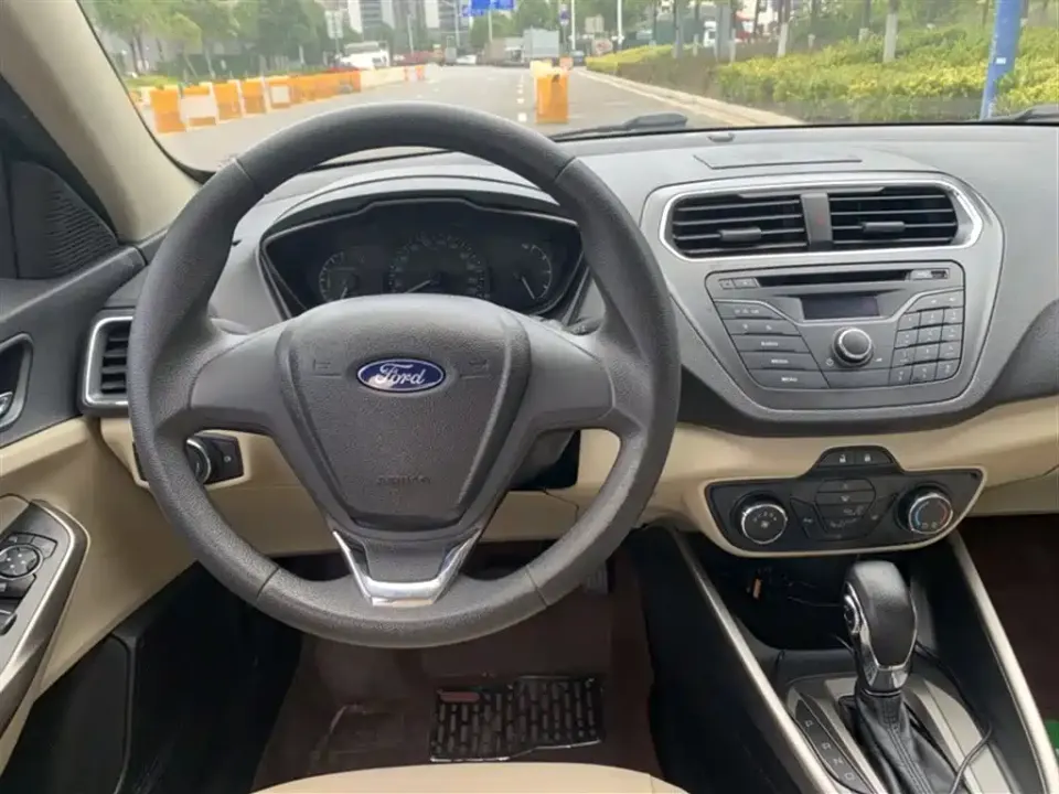 Ford Escort