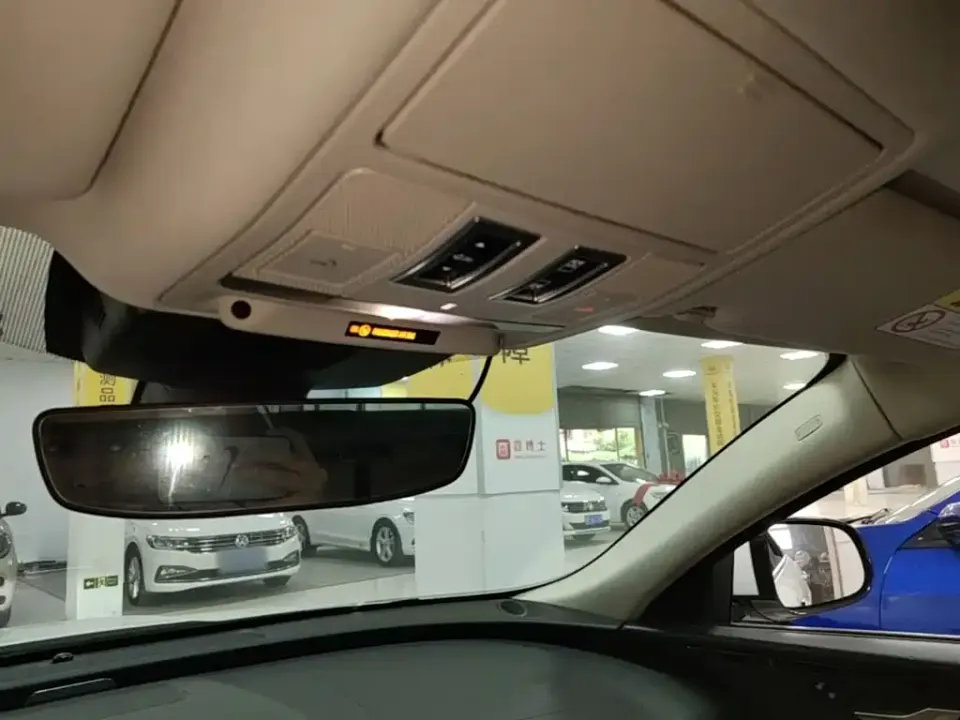 Jaguar XEL