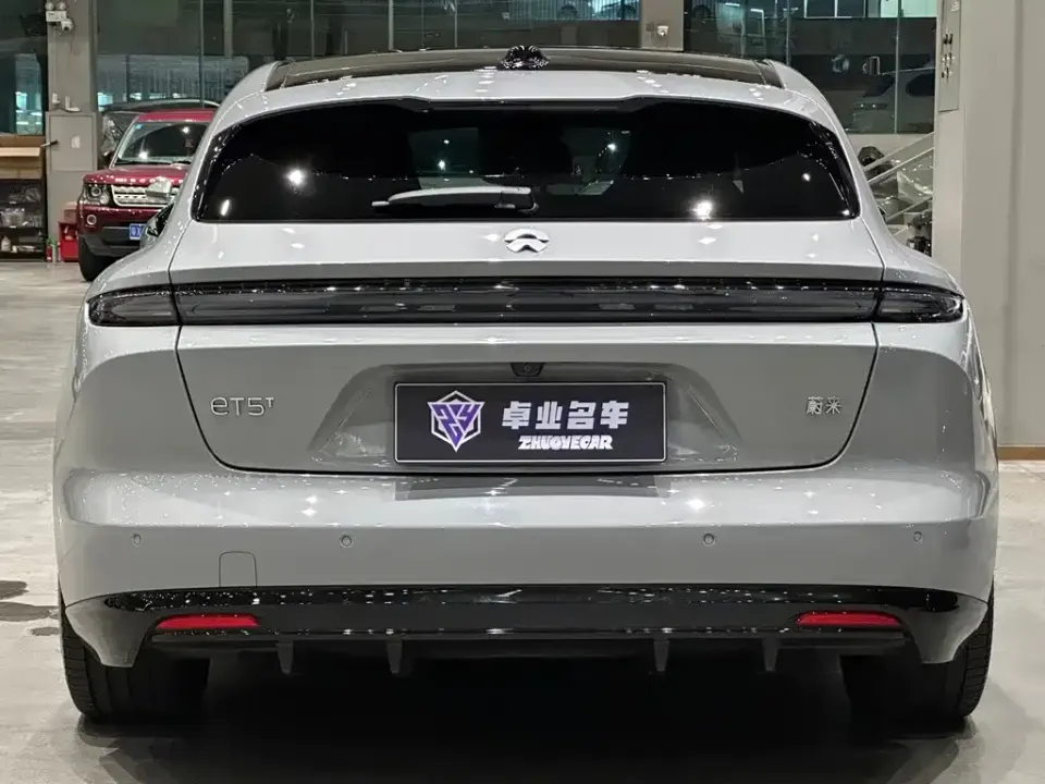 Nio ET5T