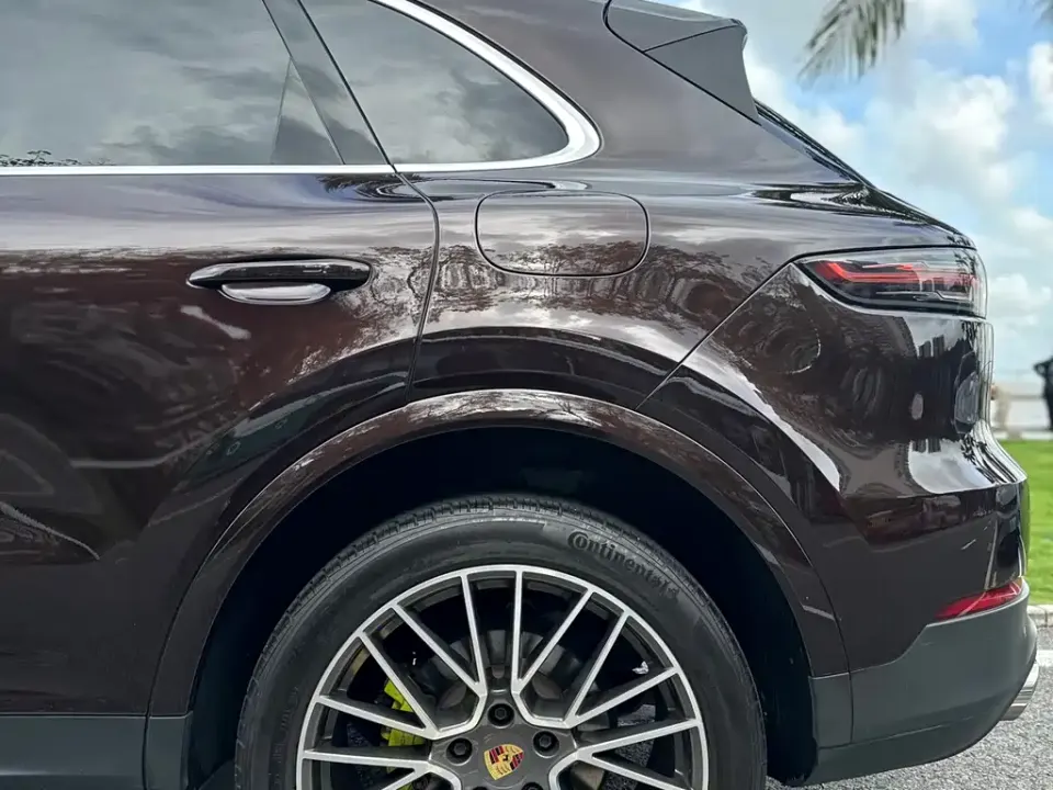Porsche Cayenne Hybrid