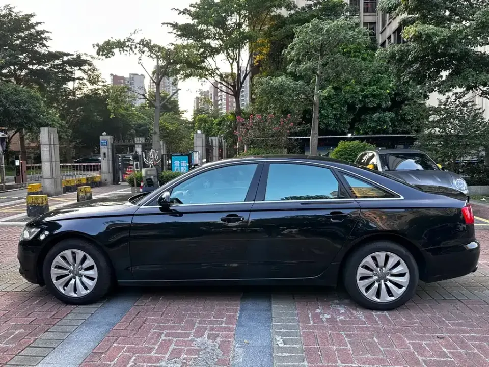 Audi A6 (Import)