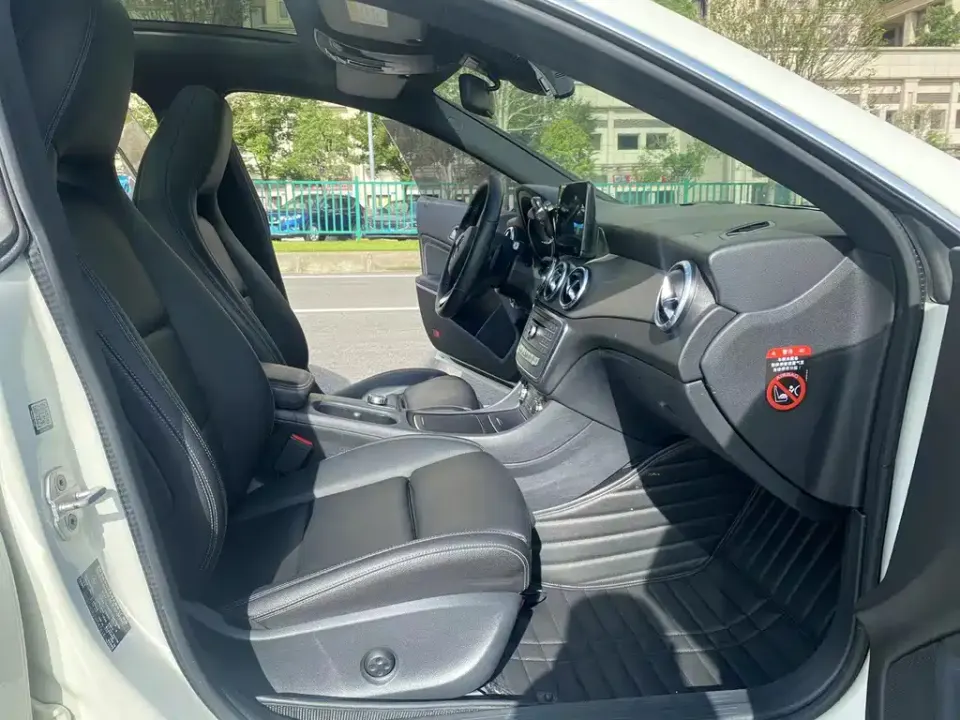 Mercedes-Benz CLA (Import)