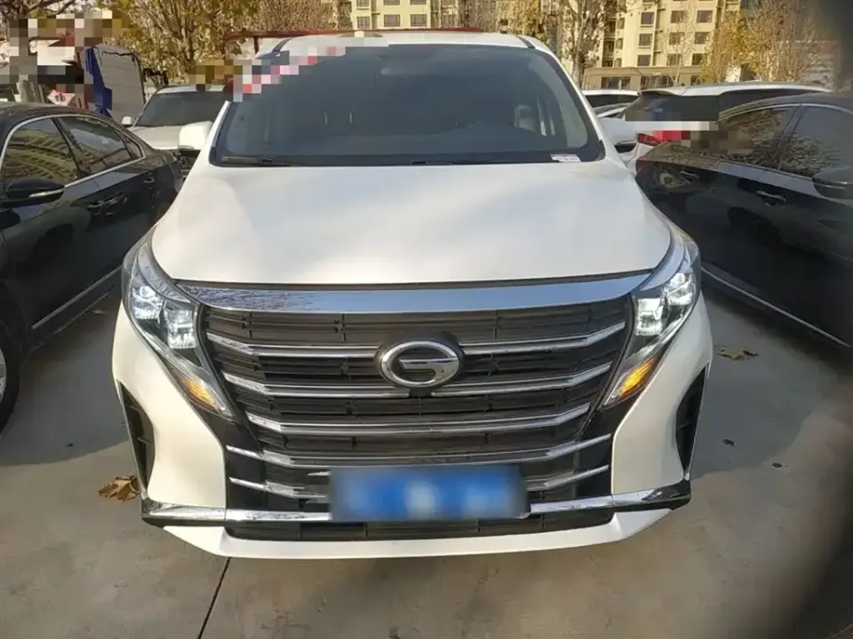 GAC Trumpchi M8