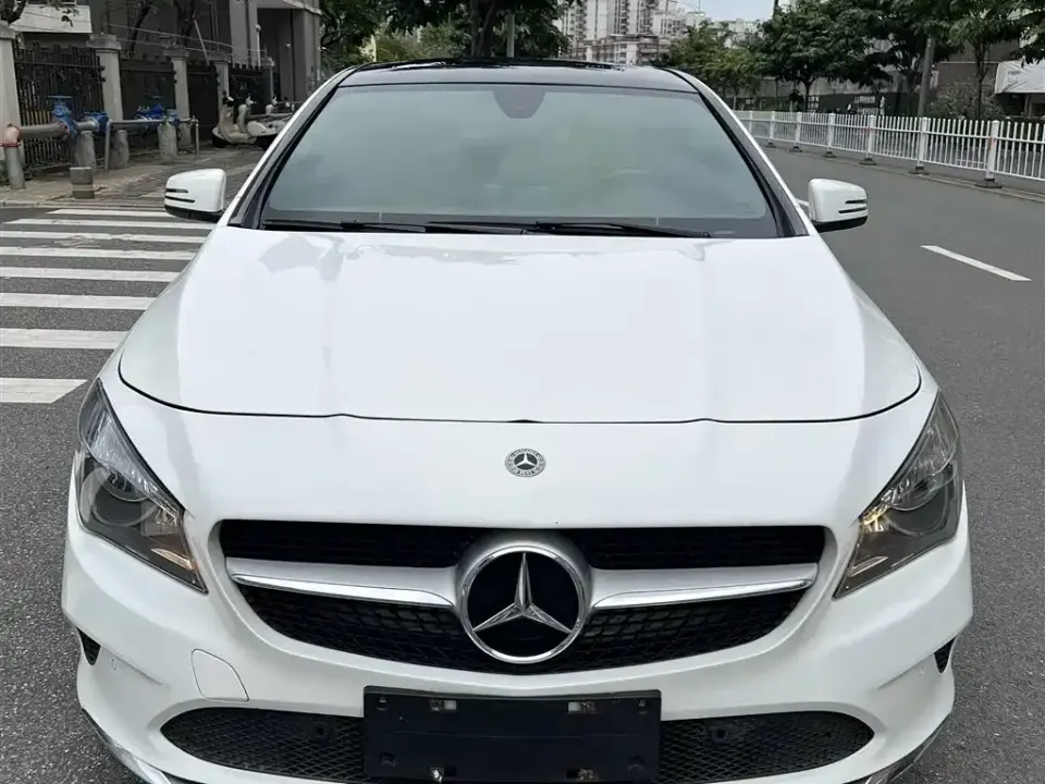 Mercedes-Benz CLA (Import)