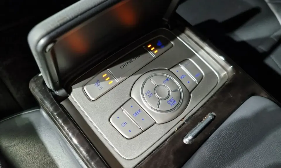 Hyundai Genesis
