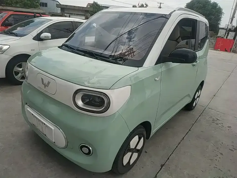Wuling MINIEV