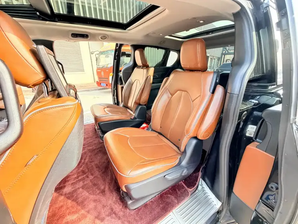 Chrysler Grand Voyager (Import)