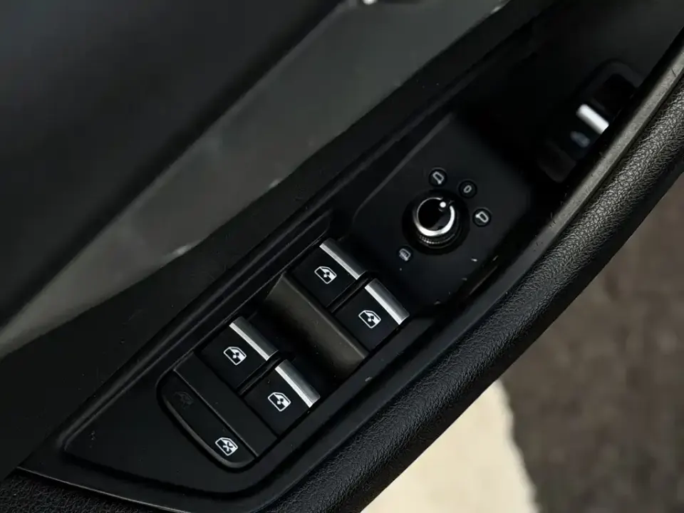 Audi A5 (Import)