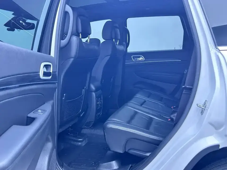 Jeep Grand Cherokee (Import)