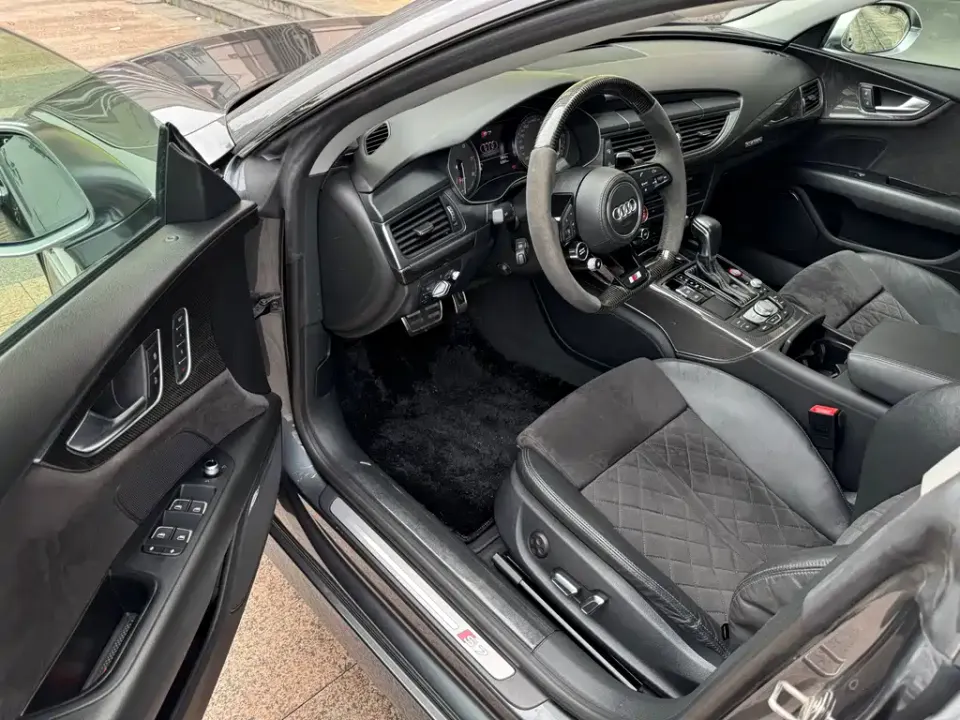 Audi S7