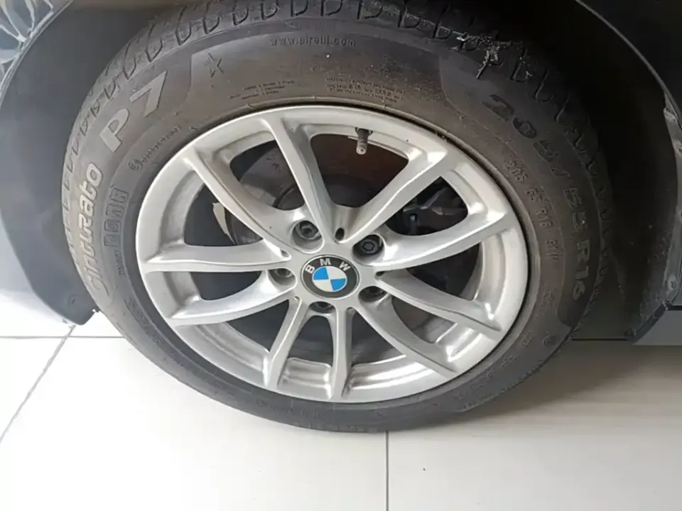 BMW 2 Series (Import)
