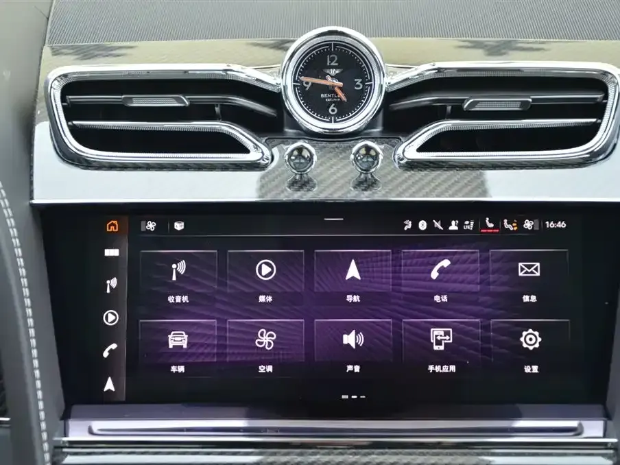 Bentley Bentayga PHEV