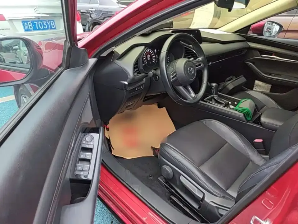 Mazda 3 Axela
