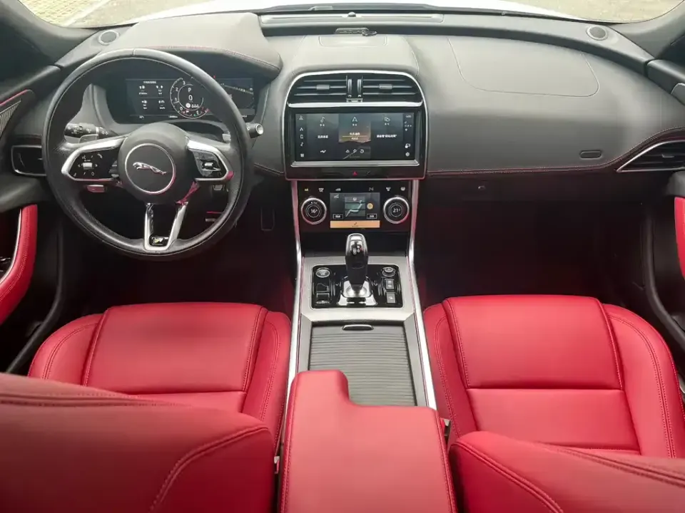Jaguar XEL