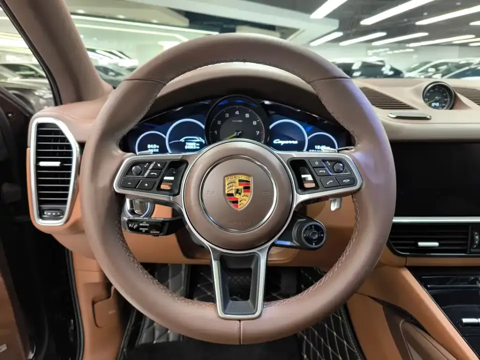 Porsche Cayenne Hybrid