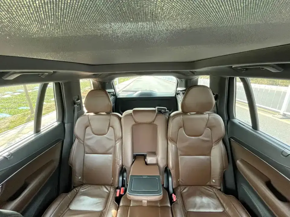 Volvo XC90 PHEV