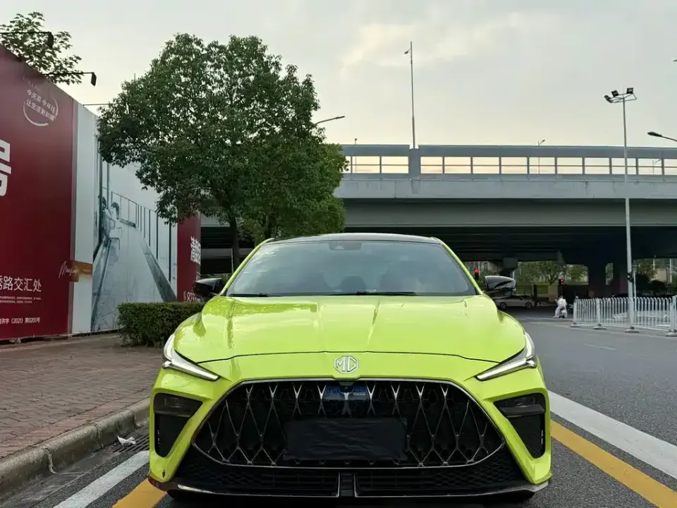 MG MG5 Scorpio