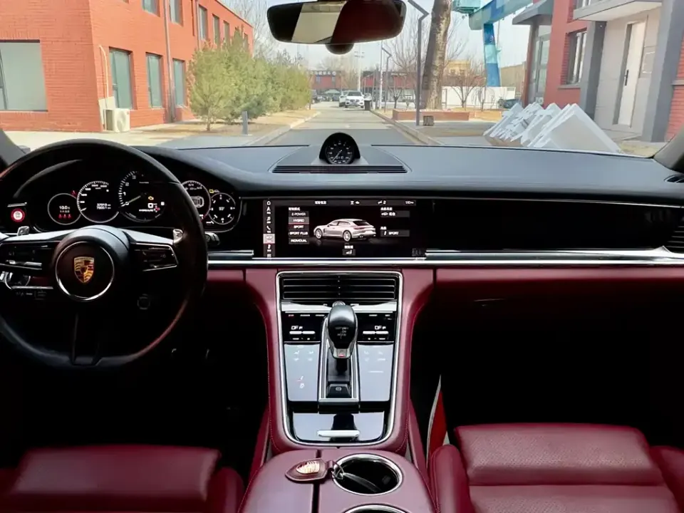 Porsche Panamera Hybrid